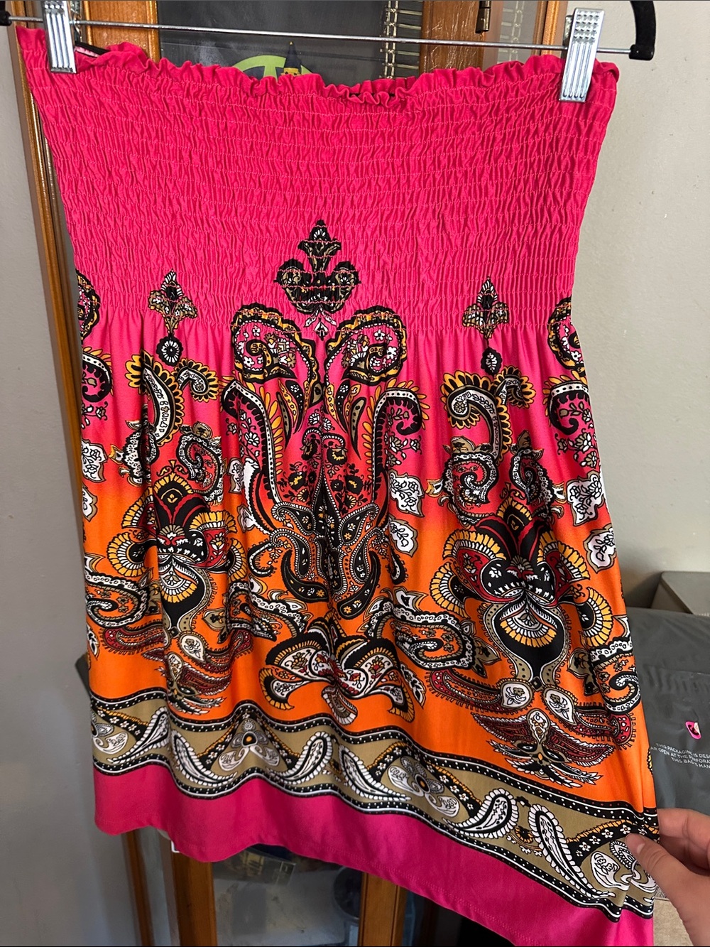 BONGO Pink and Orange Strapless Smocked Paisley Tube Dress